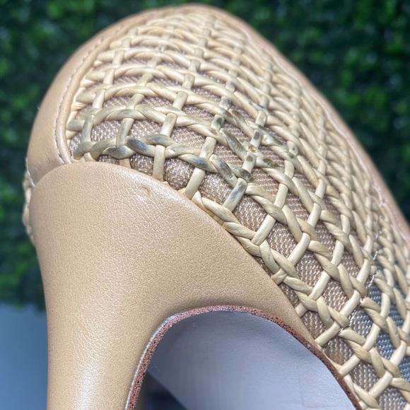 Great condition pumps, used a handful of times in the office, stylish, confy - Picture 4 of 8